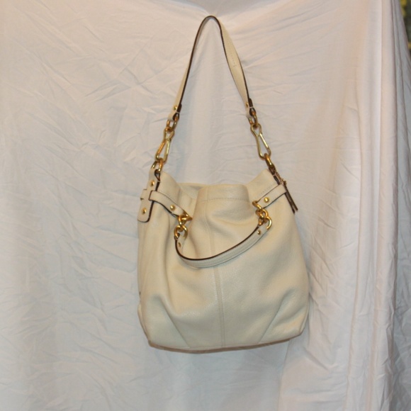 COACH F17165 Brooke White (Cream) Leather Handbag - Picture 3 of 8